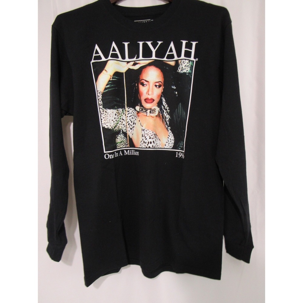 Aaliyah One In A Million Weekend Long Sleeve Tee‎ M NEW